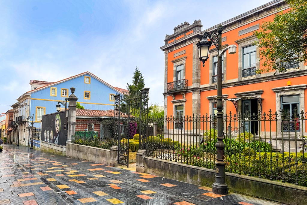 Qué ver en Avilés: Calle Galiana de Avilés