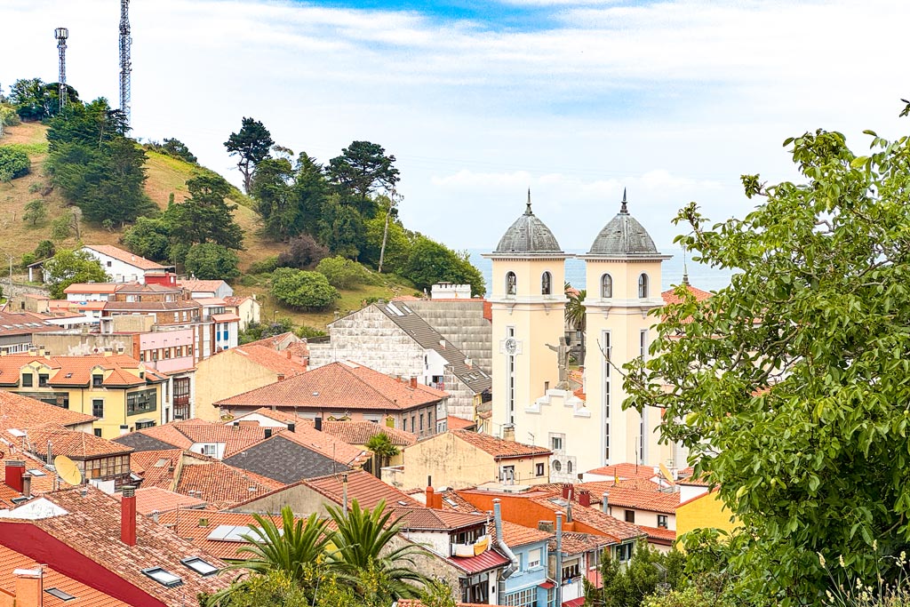 Qué ver en Ribadesella: Iglesia de Santa María Magdalena