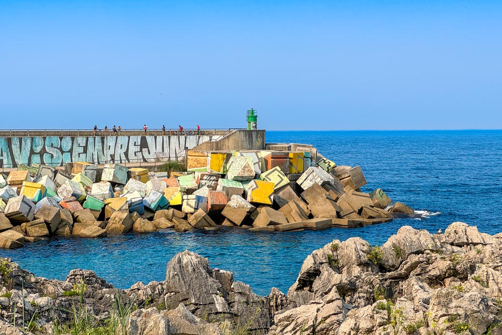 Que ver en Llanes: Los cubos de la memoria