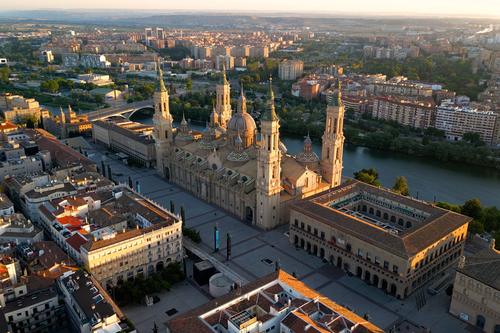 Qué ver en Zaragoza: Plaza del Pilar