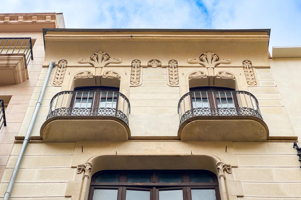 Ruta del Modernisno de Reus: Casa Carpa